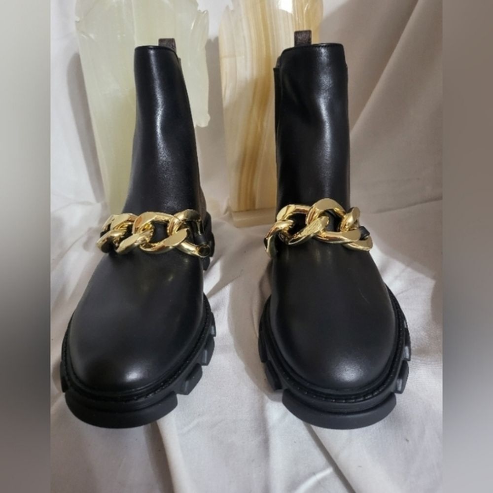 Michael Kors Scarlett Black Leather Chainlink Boots Mobwife Designer 9.5